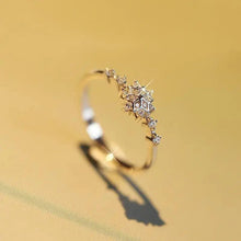 Load image into Gallery viewer, Fashion Luxury 925 Sterling Silver Snowflake Ring - 2021 Trending Fashion Jewelry for women Wedding Band Ring Promise Love Engagement Rings