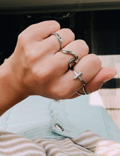 Load image into Gallery viewer, Silver Cross Ring