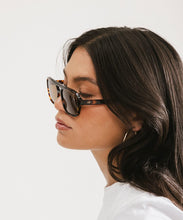 Load image into Gallery viewer, Beau Aviator Sunglasses - DON GREAT