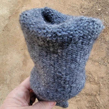 Load image into Gallery viewer, Superwarm Heavy Extreme Alpaca Socks