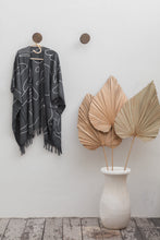 Load image into Gallery viewer, Desert Kimono
