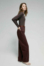 Load image into Gallery viewer, Slope Curve Jeans HJ039
