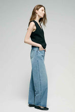 Load image into Gallery viewer, Slope Curve Jeans HJ039
