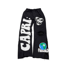 Load image into Gallery viewer, DENIM FLARED SWEATS.
