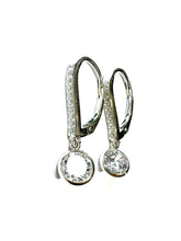 Load image into Gallery viewer, Avery Pearl Drop earrings

