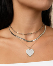 Load image into Gallery viewer, Herringbone Chain Necklace

