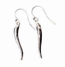 Load image into Gallery viewer, Italian Horn earrings
