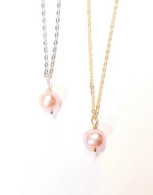 Load image into Gallery viewer, Single Pearl Drop necklace
