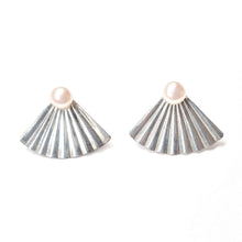 Load image into Gallery viewer, Freshwater pearl button mini stud earrings
