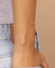 Load image into Gallery viewer, Delicate Link Bracelet
