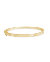 Load image into Gallery viewer, Justine Ribbed Dainty Bracelet
