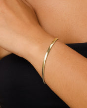 Load image into Gallery viewer, Sterling Silver Cami Chain Bracelet
