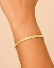Load image into Gallery viewer, Sterling Silver Mesh Chain Bracelet
