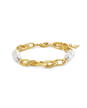 Load image into Gallery viewer, Ivanna Pearl Chain Bracelet
