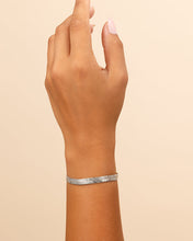 Load image into Gallery viewer, Flat Link Chain Bracelet
