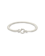 Load image into Gallery viewer, Kassidy Statement Chain Bracelet
