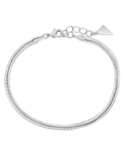 Load image into Gallery viewer, Cami Herringbone Chain Bracelet
