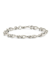 Load image into Gallery viewer, Amoura Bold Chain Bracelet
