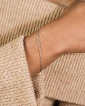 Load image into Gallery viewer, Sterling Silver Paperclip Chain Bracelet
