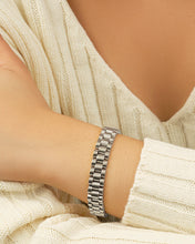 Load image into Gallery viewer, Thin Watch Band Chain Bracelet
