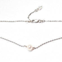 Load image into Gallery viewer, Single Pearl choker necklace
