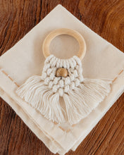Load image into Gallery viewer, Cotton Macrame Napkins and Rings Set of 6
