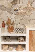 Load image into Gallery viewer, Plaid Rattan Clutch
