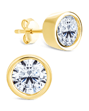 Load image into Gallery viewer, Sterling Silver Helene Round Cut Bezel Set Stud Earrings
