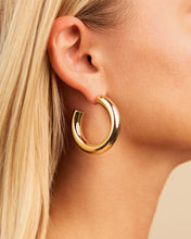 Load image into Gallery viewer, Thick Hollow Hoops
