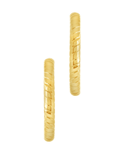Load image into Gallery viewer, Everly Flat Herringbone Chain Hoop Earrings
