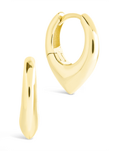 Load image into Gallery viewer, Colby Pointed Teardrop Hoops
