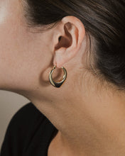 Load image into Gallery viewer, Indy Elongated Hoop Earrings

