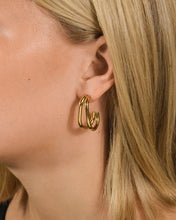 Load image into Gallery viewer, Double Prong Vienna Hoop
