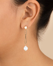 Load image into Gallery viewer, Fayelynn Pearl &amp; Chain Drop Stud Earrings
