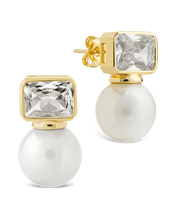 Load image into Gallery viewer, Hilda Pearl &amp; Emerald Cut CZ Studs

