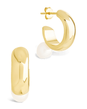 Load image into Gallery viewer, Sterling Silver Micki Pearl Drop Stud Earrings
