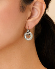 Load image into Gallery viewer, Hunter CZ Interlocking Circle Drop Earrings

