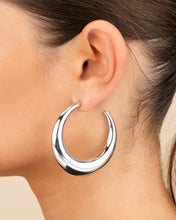 Load image into Gallery viewer, Trixie Tube Hoop Earrings
