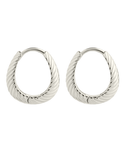 Load image into Gallery viewer, Fairley Oval Textured Micro Hoops
