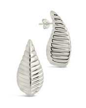 Load image into Gallery viewer, Vale Textured Stud Earrings
