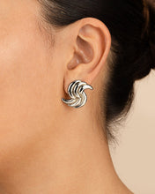 Load image into Gallery viewer, Leni Twist Statement Studs
