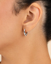 Load image into Gallery viewer, Colby Pointed Teardrop Hoops
