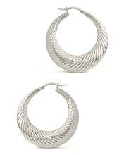 Load image into Gallery viewer, Delia Textured Hoop Earrings
