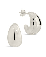 Load image into Gallery viewer, Eclipse Polished Hoop Earrings
