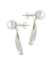 Load image into Gallery viewer, Chérie Pearl Shell Drop Stud Earrings
