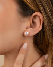 Load image into Gallery viewer, Sterling Silver Baroque Pearl Stud Earrings
