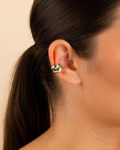 Load image into Gallery viewer, Johanna Two-Tone Interlocking Ear Cuff Set

