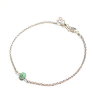 Load image into Gallery viewer, Turquoise dainty bracelet
