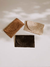 Load image into Gallery viewer, Rattan Clutch
