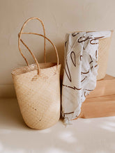 Load image into Gallery viewer, Praya Day Bag
